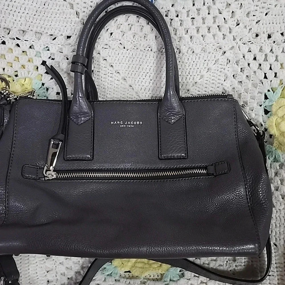 Marc Jacobs Crossbody/Shoulder Bag Gray Color - Picture 9 of 9